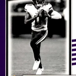 Outlet 😉 NFL 2021 Instant Football Black & White Rookies Kellen Mond Trading Card BW21 [1 of 2728] 🔥